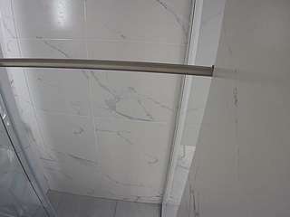 voyeurcam-casa-salsa-bathroom-9