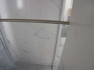 voyeurcam-casa-salsa-bathroom-9