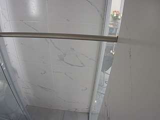 voyeurcam-casa-salsa-bathroom-9
