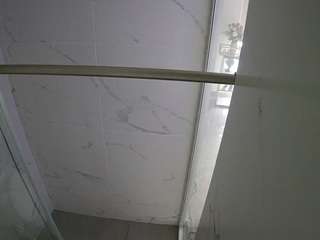 voyeurcam-casa-salsa-bathroom-9