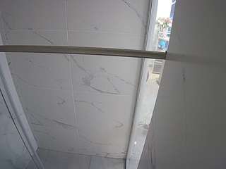 voyeurcam-casa-salsa-bathroom-9