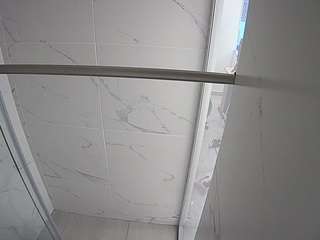 voyeurcam-casa-salsa-bathroom-9