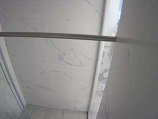 voyeurcam-casa-salsa-bathroom-9