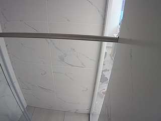 voyeurcam-casa-salsa-bathroom-9