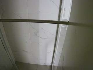 voyeurcam-casa-salsa-bathroom-9