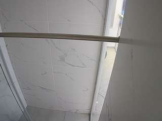 voyeurcam-casa-salsa-bathroom-9