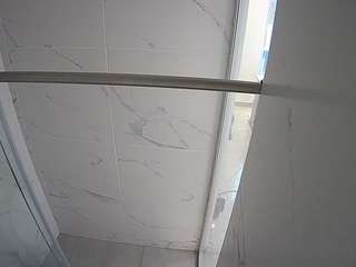 voyeurcam-casa-salsa-bathroom-9