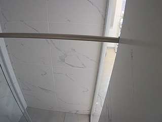 voyeurcam-casa-salsa-bathroom-9
