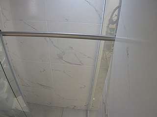 voyeurcam-casa-salsa-bathroom-9