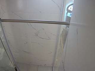 voyeurcam-casa-salsa-bathroom-9