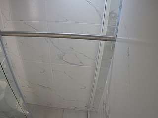 voyeurcam-casa-salsa-bathroom-9