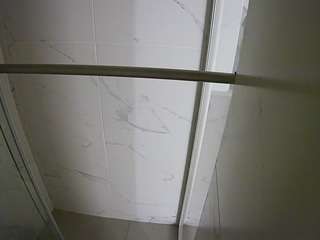 voyeurcam-casa-salsa-bathroom-9