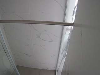voyeurcam-casa-salsa-bathroom-9