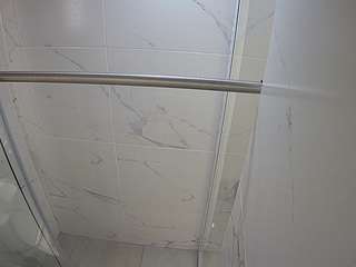 voyeurcam-casa-salsa-bathroom-9