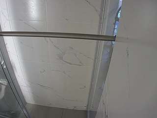 voyeurcam-casa-salsa-bathroom-9