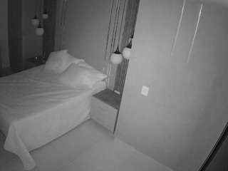 voyeurcam-casa-salsa-bedroom