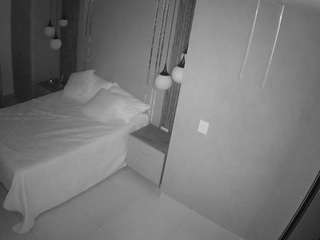 voyeurcam-casa-salsa-bedroom-10