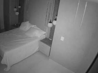 voyeurcam-casa-salsa-bedroom-10