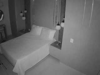 voyeurcam-casa-salsa-bedroom-10