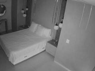 voyeurcam-casa-salsa-bedroom-10