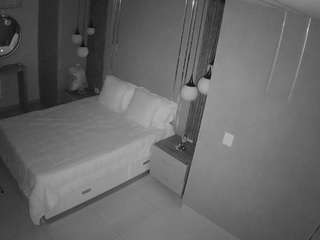 voyeurcam-casa-salsa-bedroom-10