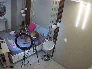 voyeurcam-casa-salsa-bedroom-10