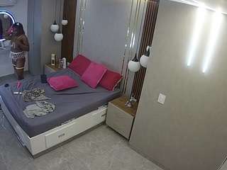 voyeurcam-casa-salsa-bedroom-10