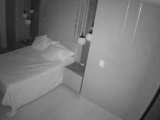 voyeurcam-casa-salsa-bedroom-10