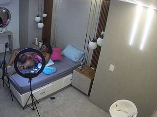 camsoda voyeurcam-casa-salsa-bedroom-10