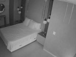 voyeurcam-casa-salsa-bedroom-10