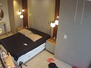 voyeurcam-casa-salsa-bedroom-10