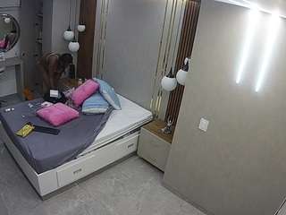 voyeurcam-casa-salsa-bedroom-10