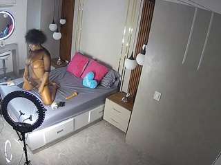 voyeurcam-casa-salsa-bedroom-10