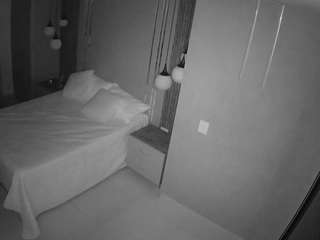 voyeurcam-casa-salsa-bedroom-10