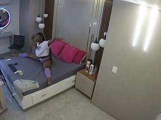 voyeurcam-casa-salsa-bedroom-10