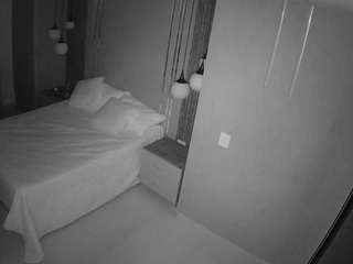 voyeurcam-casa-salsa-bedroom-10