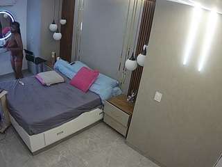 voyeurcam-casa-salsa-bedroom-10