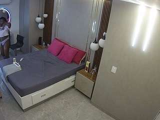 voyeurcam-casa-salsa-bedroom-10