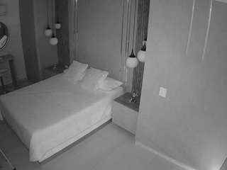 voyeurcam-casa-salsa-bedroom-10