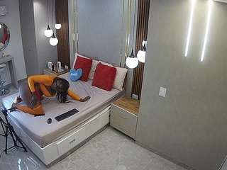 voyeurcam-casa-salsa-bedroom-10