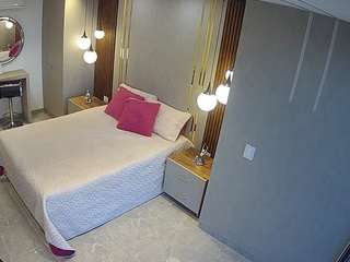 voyeurcam-casa-salsa-bedroom-10