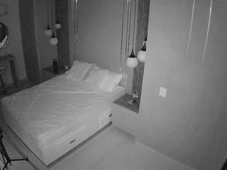 voyeurcam-casa-salsa-bedroom-10