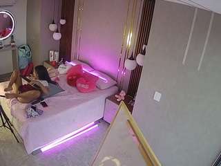 voyeurcam-casa-salsa-bedroom-10