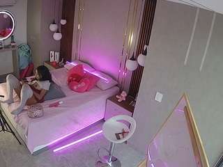 voyeurcam-casa-salsa-bedroom-10