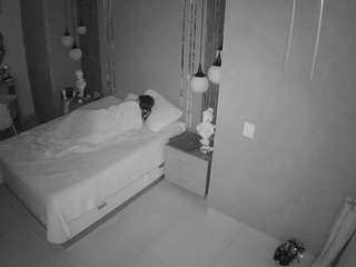 voyeurcam-casa-salsa-bedroom-10