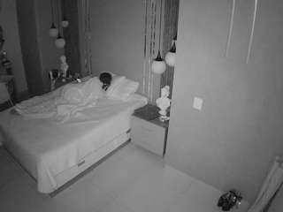 voyeurcam-casa-salsa-bedroom-10