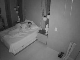 voyeurcam-casa-salsa-bedroom-10