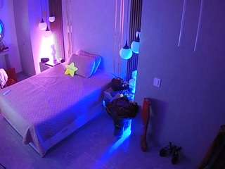 voyeurcam-casa-salsa-bedroom-10