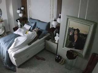 voyeurcam-casa-salsa-bedroom-10