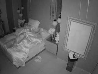 voyeurcam-casa-salsa-bedroom-10